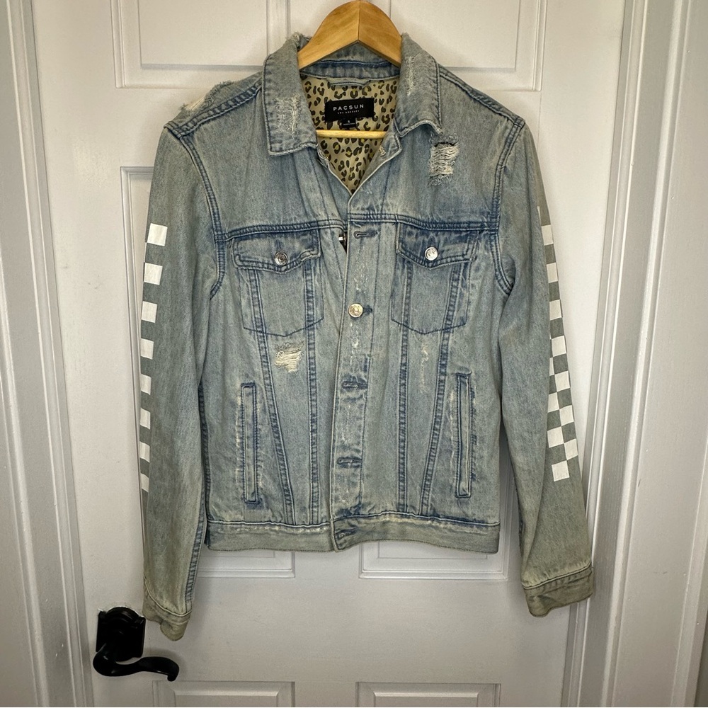 PacSun Distressed Light Blue Denim Jacket (C)